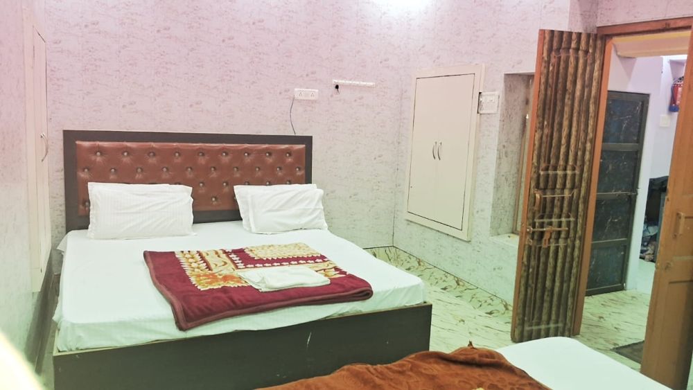 G2,four bed occupancy,A.C || Safar Sarthi